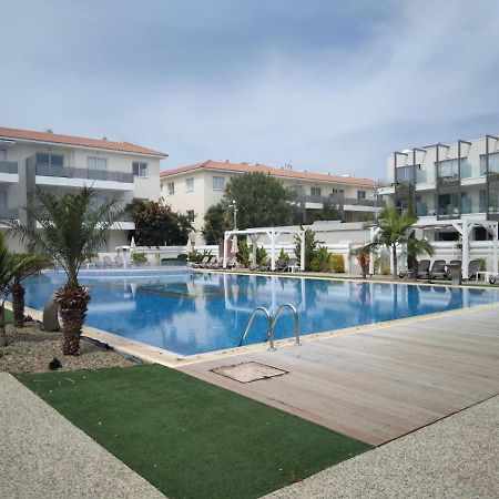 Apartamento Sweet Retreat Paralimni Exterior foto